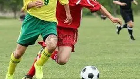 探寻年度足球界“巨塔”风采：登贝莱、哈兰德、凯恩、姆巴佩领衔最佳中锋排行榜！