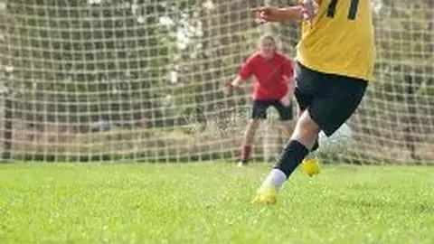 “傅明执裁U23亚洲杯首秀：沙特东道主之战，精彩对决一触即发！”